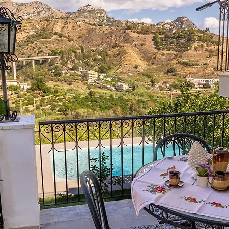 Casa Musica Con Piscina Panoramica *